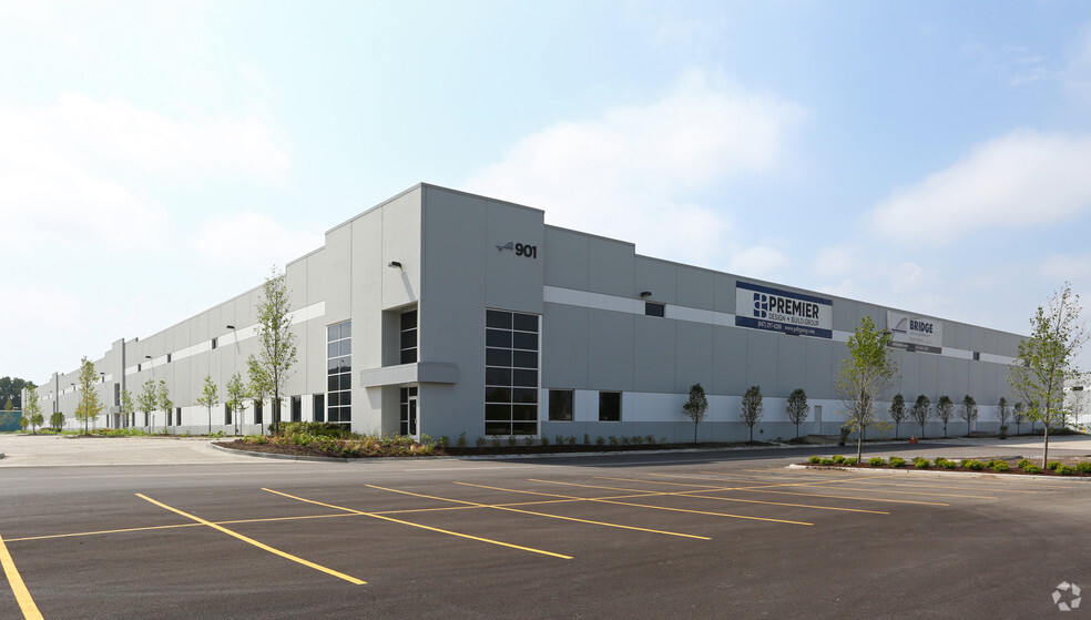 901-939 E Park Ave, Libertyville, IL à louer - Photo de l’immeuble – Image 3 sur 12