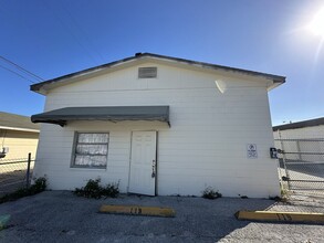 1602 Combee Rd, Lakeland, FL à louer Photo intérieure– Image 2 sur 2