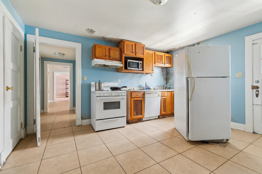 2635 Ursulines Ave, New Orleans, LA à vendre - Photo de l’immeuble – Image 2 sur 8