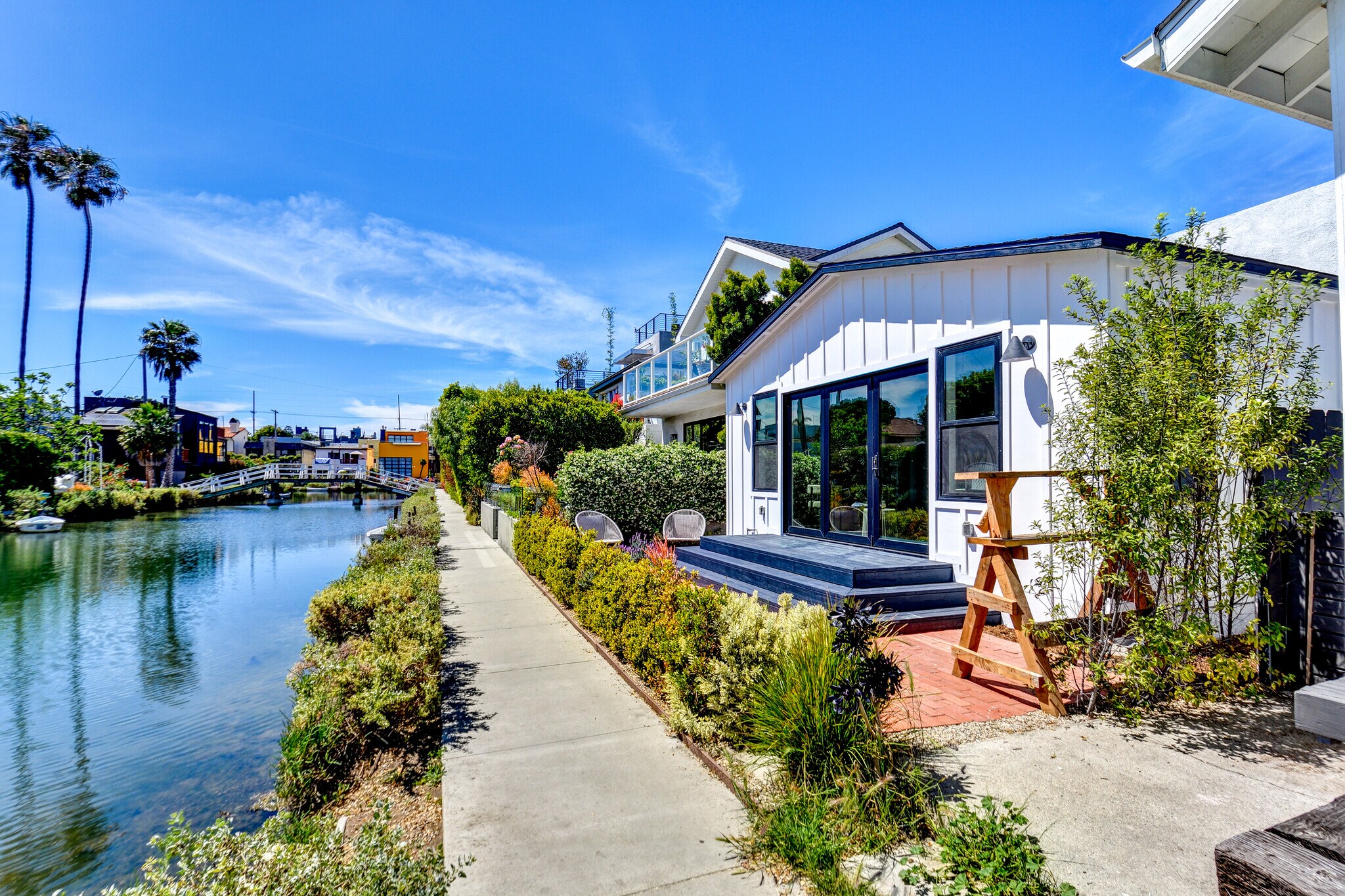223 Howland Canal, Venice, CA à vendre Photo principale– Image 1 sur 40