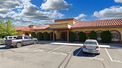 500 Damonte Ranch Pky, Reno, NV à louer Photo de l’immeuble– Image 1 sur 5