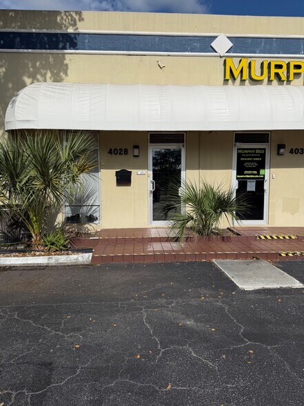 4028 N 29th Ave, Hollywood, FL à louer - Photo de l’immeuble – Image 1 sur 11
