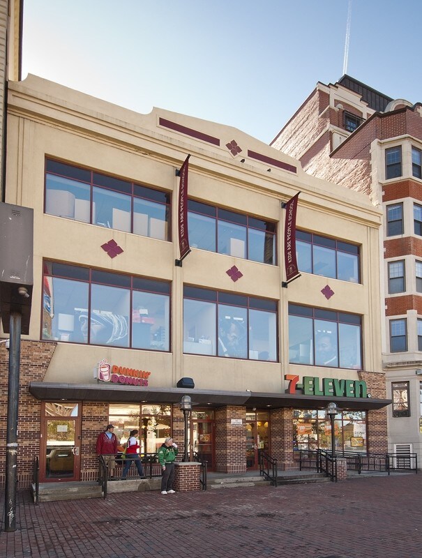 530 Commonwealth Ave, Boston, MA à louer Photo principale– Image 1 sur 9