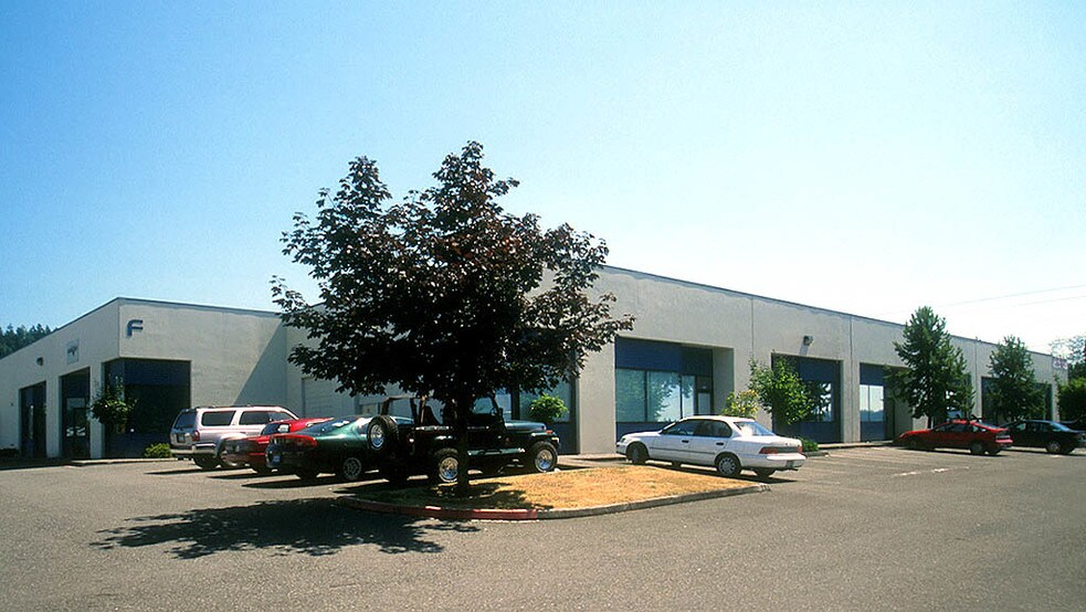 19501 144th Ave NE, Woodinville, WA à louer - Photo de l’immeuble – Image 2 sur 2