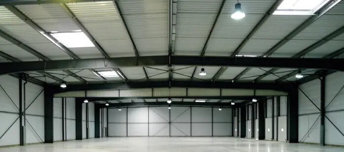 Local d'activités dans Le Havre à vendre - Photo de l’immeuble – Image 2 sur 9