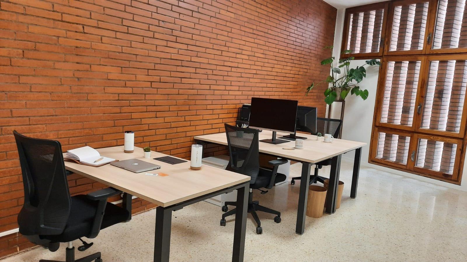 Bureau dans Igualada, Barcelona à louer Plan d’étage– Image 1 sur 9