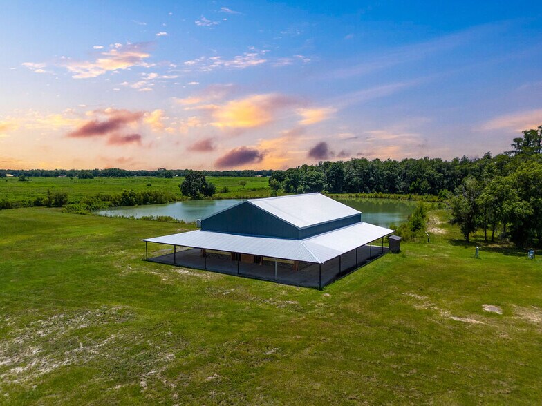 9422 SW State Road 121, Lake Butler, FL à vendre - Photo de l’immeuble – Image 2 sur 27