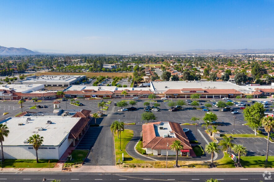 12591-23965 Sunnymead Blvd, Moreno Valley, CA à louer - Photo de l’immeuble – Image 2 sur 9