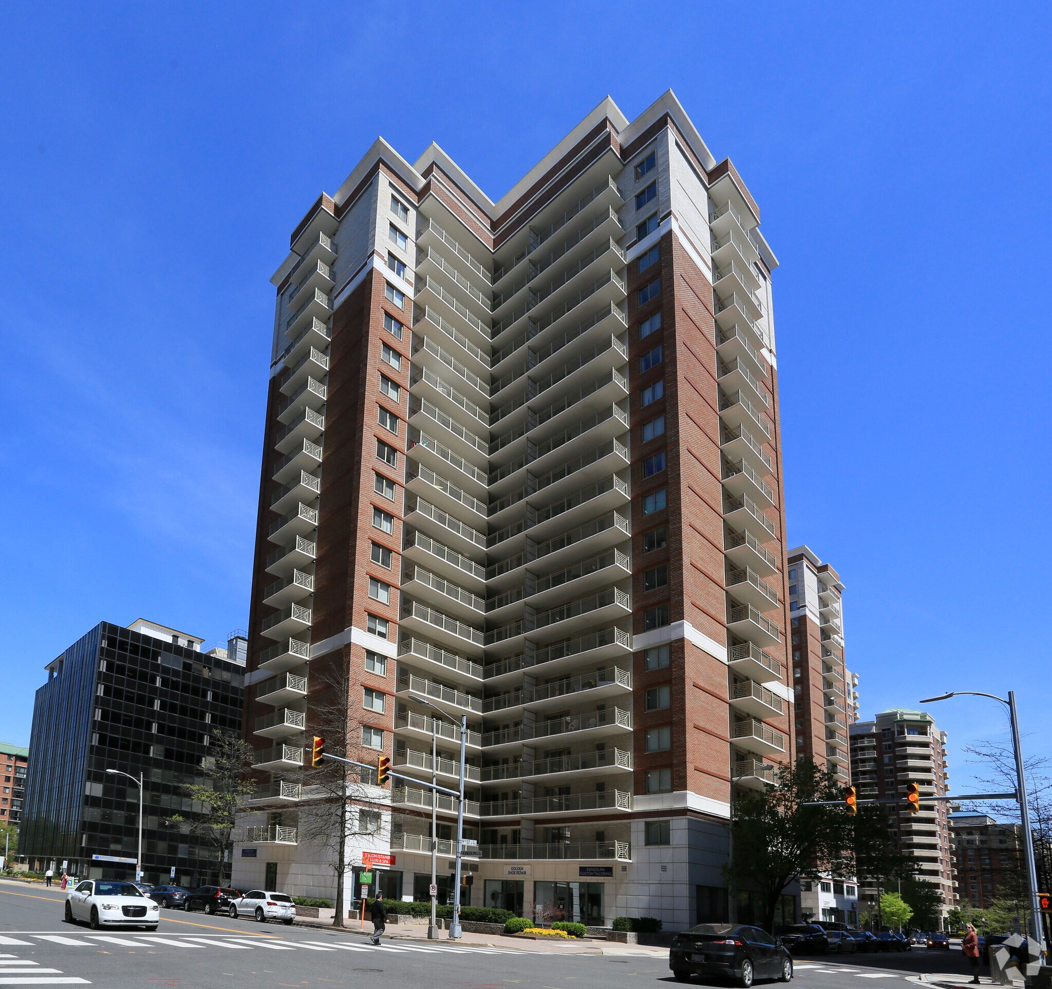 4001 N 9th St, Arlington, VA à louer Photo principale– Image 1 sur 8