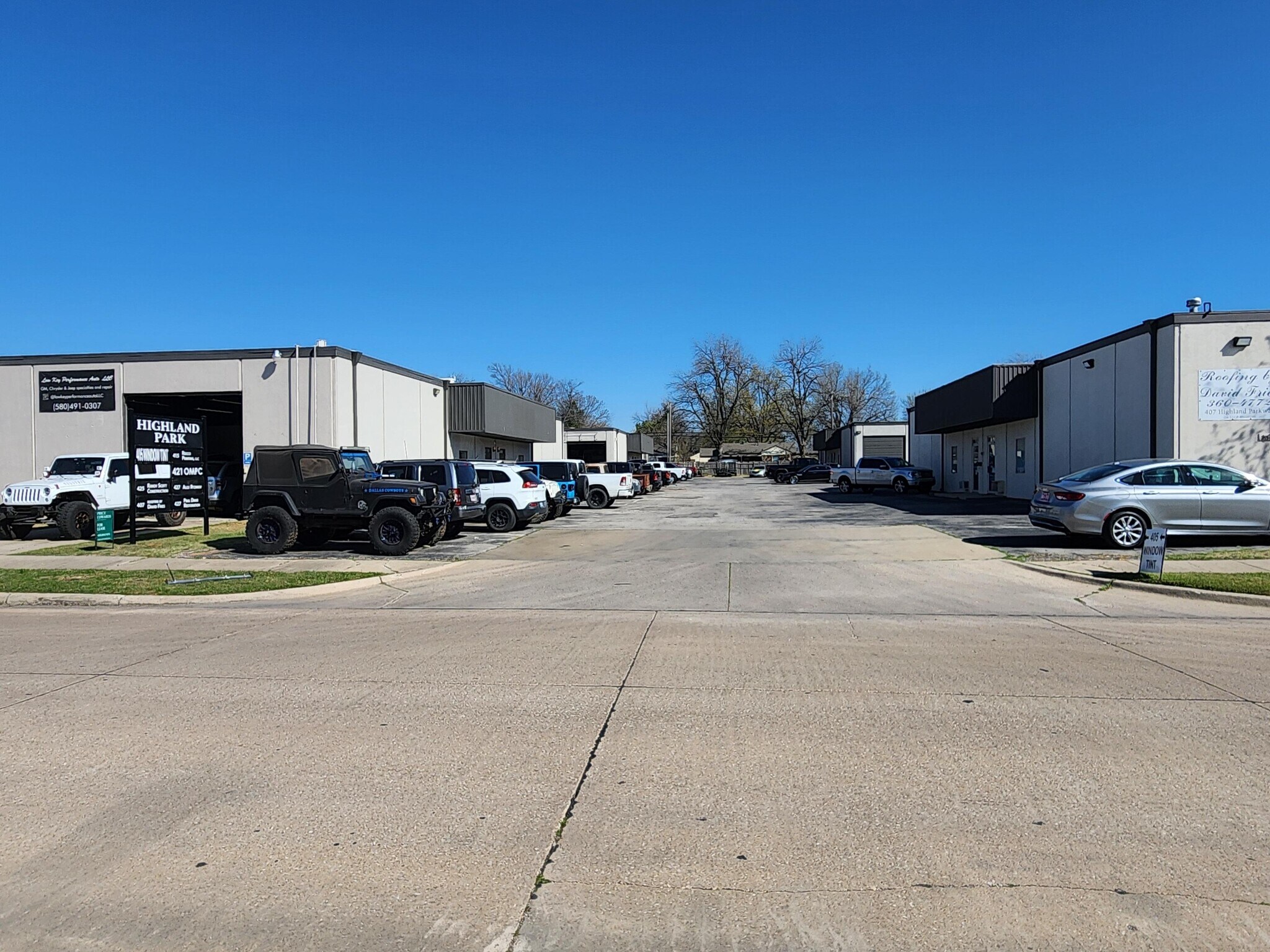 407-409 Highland Pky, Norman, OK à louer Photo principale– Image 1 sur 4