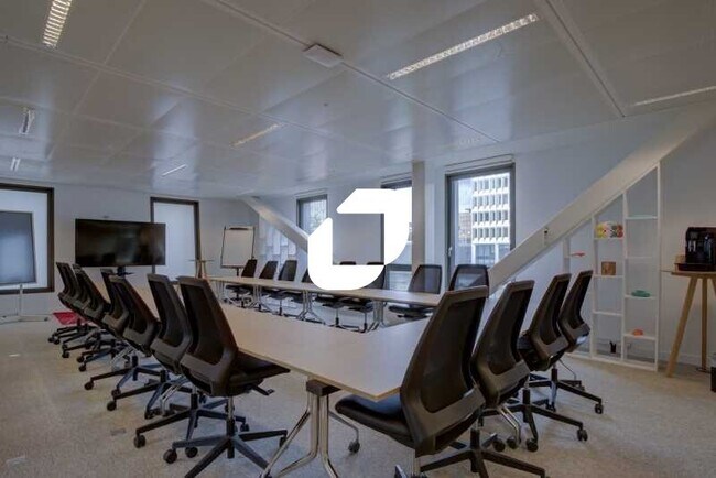 Plus de détails pour Bureau à louer