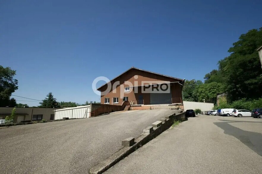 Bureau dans FLEURIEU-SUR-SAÔNE à louer - Photo de l’immeuble – Image 3 sur 3