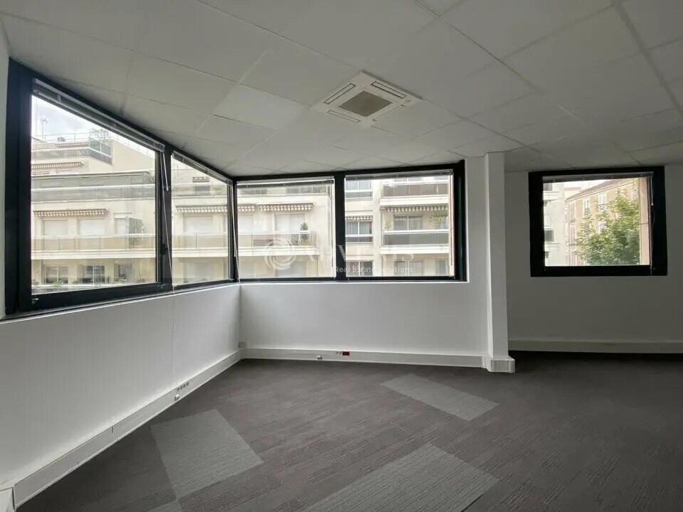 Bureau dans Boulogne-Billancourt à louer Photo intérieure– Image 1 sur 18
