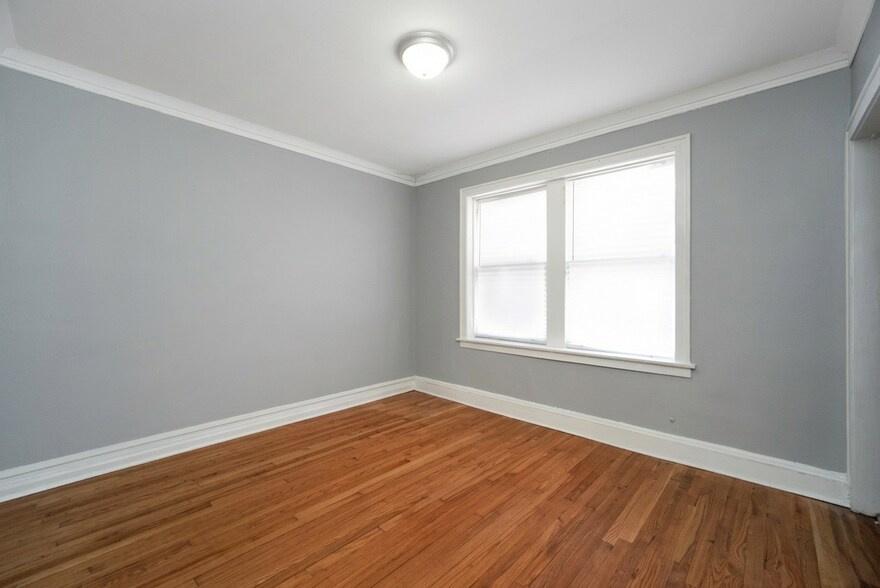 7151 S King Dr, Chicago, IL à vendre - Photo de l’immeuble – Image 3 sur 4