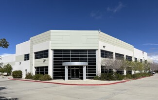 Plus de détails pour 114 Grand Cypress Ave, Palmdale, CA - Industriel/Logistique à louer