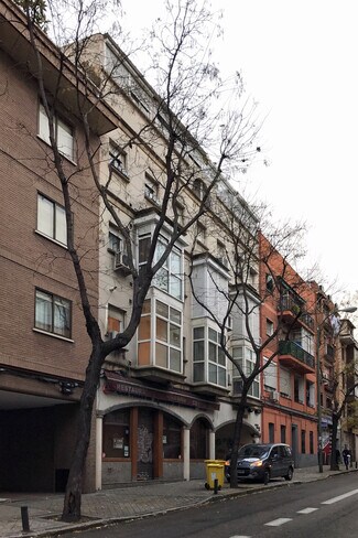 Plus de détails pour Calle De Mateo García, 7, Madrid - Logement à vendre