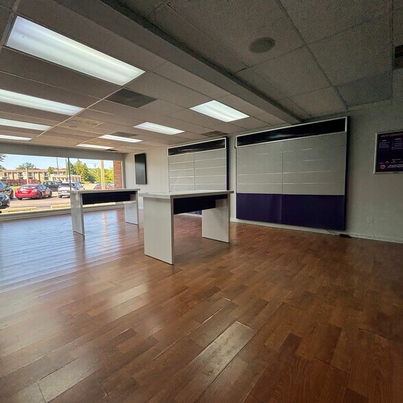 1908-1910 W Stadium Blvd, Ann Arbor, MI à louer - Photo de l’immeuble – Image 3 sur 3