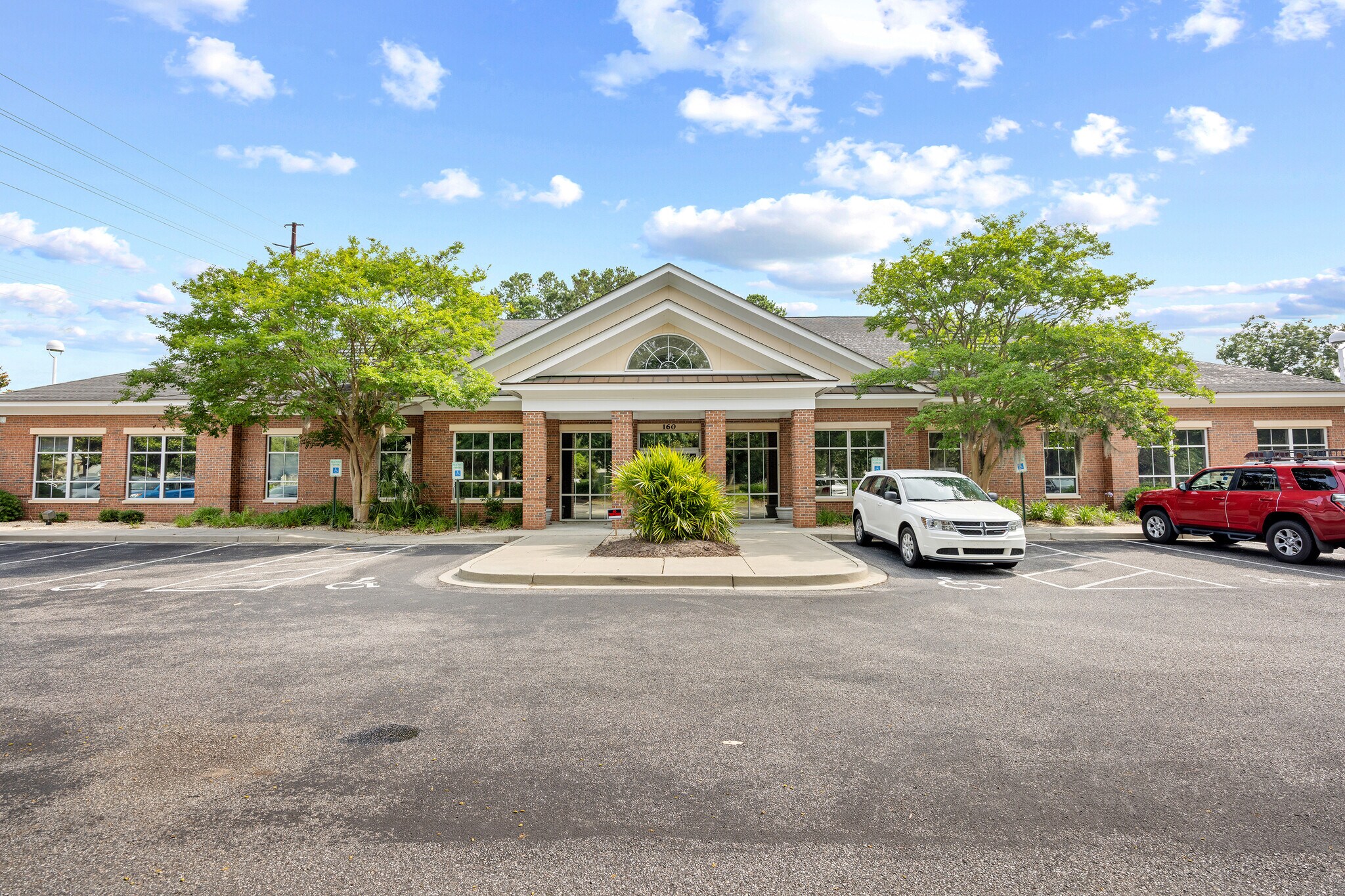160 Willbrook Blvd, Pawleys Island, SC à louer Photo de l’immeuble– Image 1 sur 37