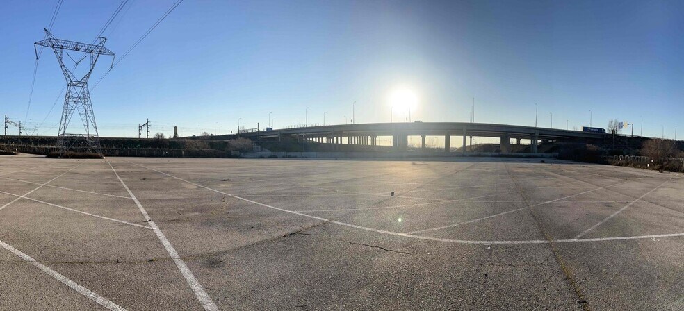 Terrain dans San Fernando de Henares, Madrid à vendre - Photo principale – Image 1 sur 4