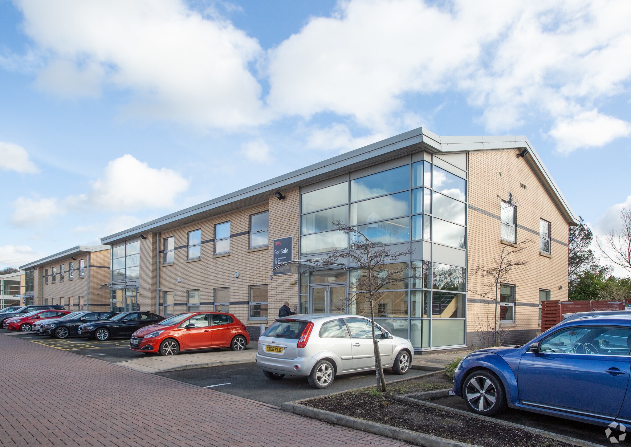 Solihull Pky, Birmingham à louer Photo principale– Image 1 sur 5