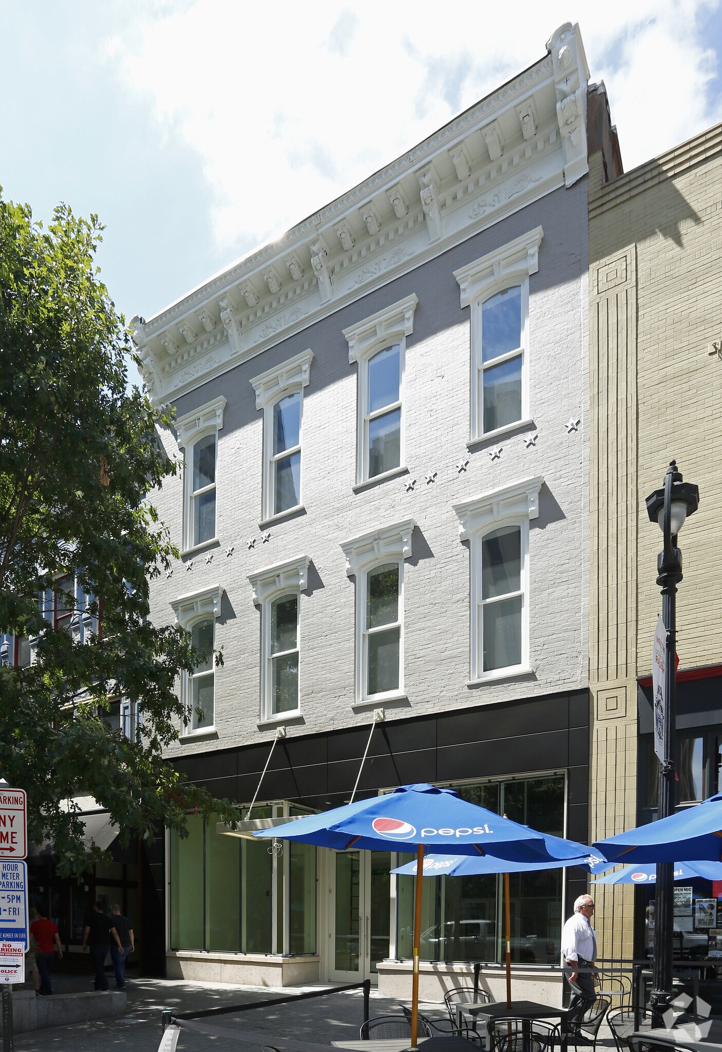 224 Fayetteville St, Raleigh, NC à louer Photo principale– Image 1 sur 8