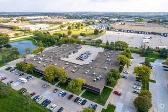 11100-11190 Aurora Ave, Urbandale, IA - VUE AÉRIENNE vue de carte - Image1