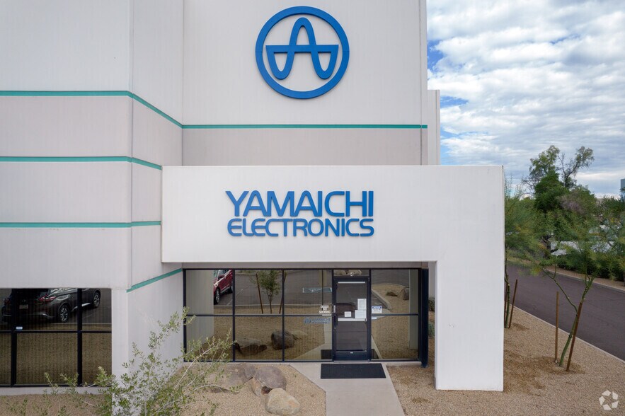 7240 W Erie St, Chandler, AZ à louer - Photo de l’immeuble – Image 3 sur 4