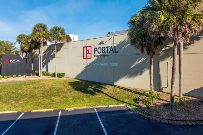 Plus de détails pour 4121 34th St, Orlando, FL - Différents types d’espaces à louer