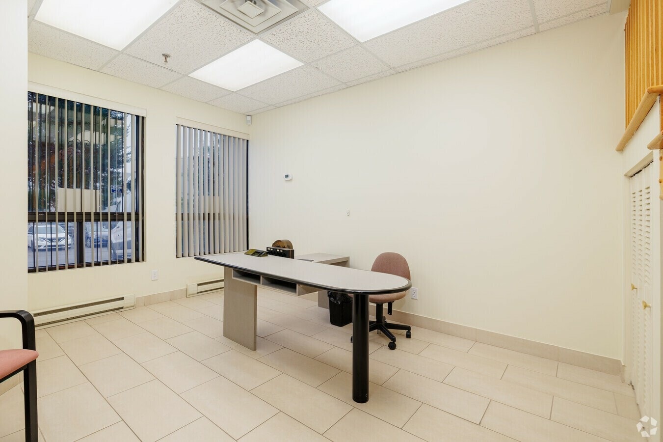 2369-2395 Rue Rue Guénette, Saint-Laurent, QC H4R 2E9 - Lot 2367 - - Photo intérieure - Image 1 of 14