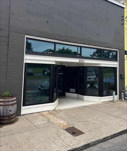 4914 Charlotte Pike, Nashville, TN à louer - Photo de l’immeuble – Image 1 sur 6
