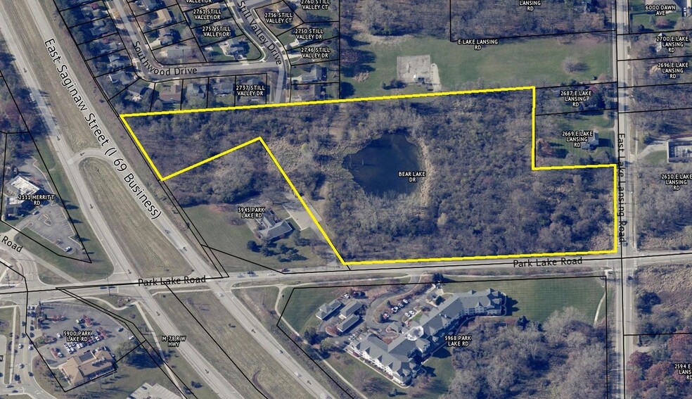 5945 Park Lake Rd, East Lansing, MI à vendre - Photo de l’immeuble – Image 2 sur 4
