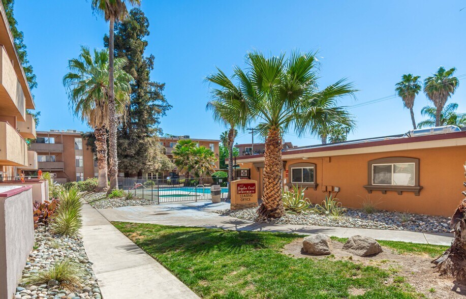 3536 Watt Ave, Sacramento, CA à vendre - Photo de l’immeuble – Image 3 sur 27