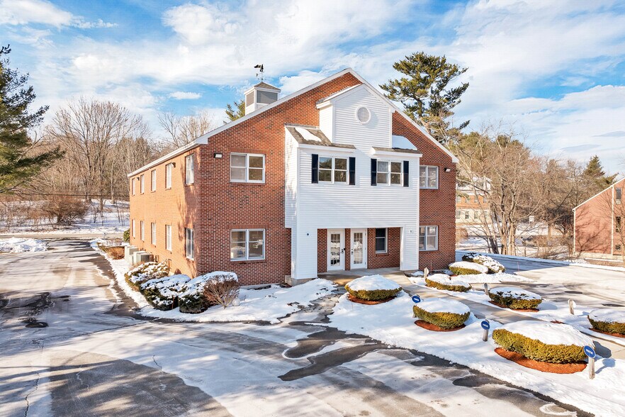 5-9 Buttrick Rd, Londonderry, NH à vendre - Photo de l’immeuble – Image 1 sur 66