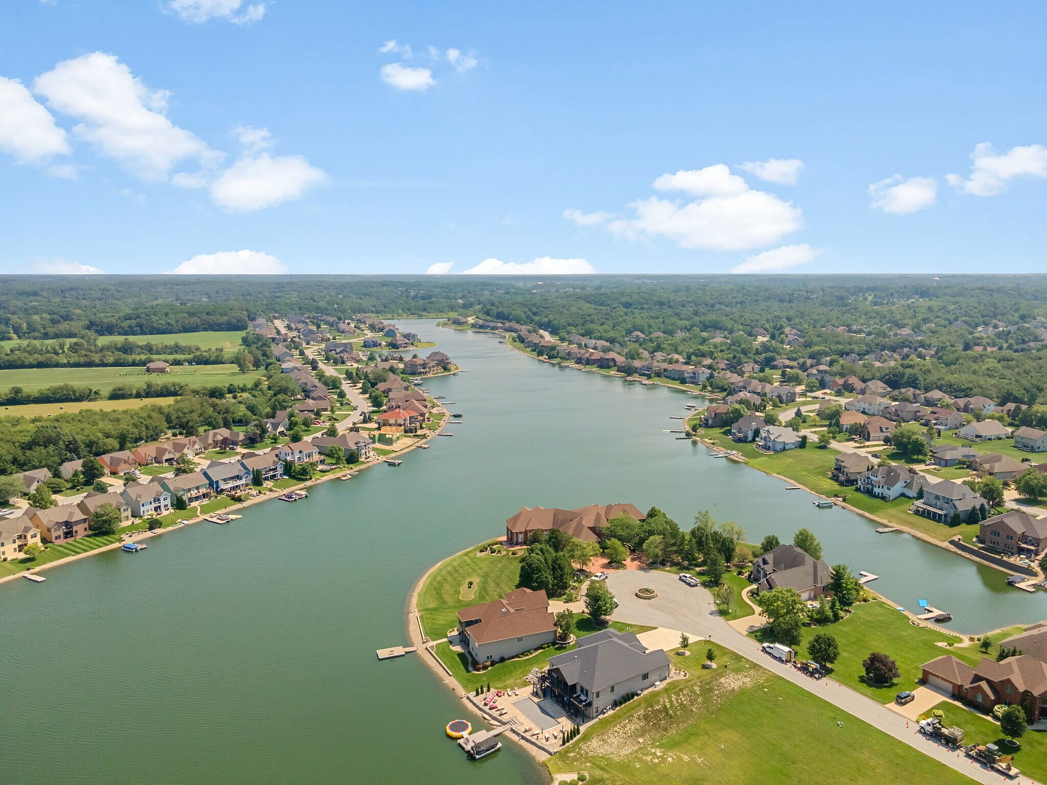 Doubletree Lake Estates Development portefeuille de 5 biens à vendre sur LoopNet.fr Photo principale– Image 1 sur 24