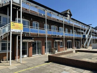 Plus de détails pour Shamrock Quay, Southampton - Local d'activités à louer