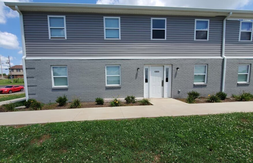 200 N Hill N Dale St, Danville, KY à vendre - Photo de l’immeuble – Image 3 sur 8