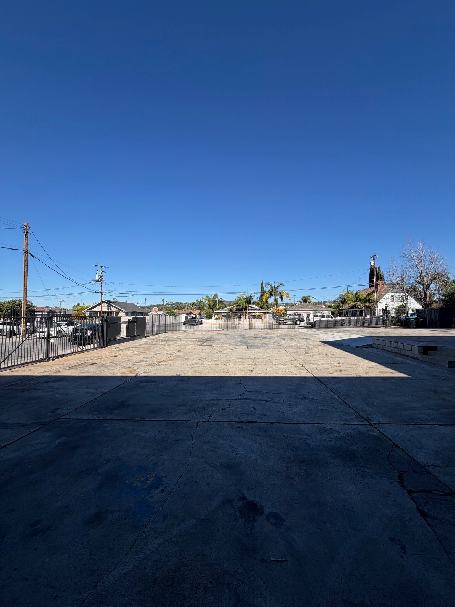 300 E 2nd Ave, La Habra, CA à vendre Photo principale– Image 1 sur 4