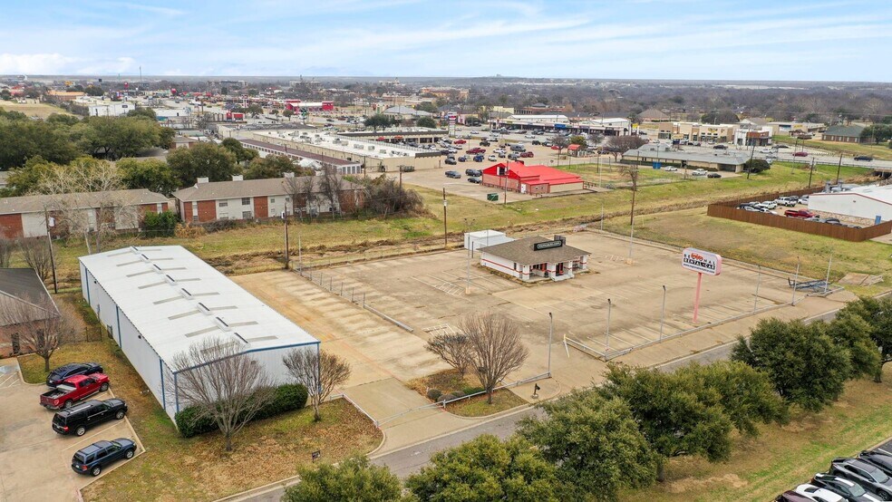 240 Exchange St, Burleson, TX à vendre - Aérien – Image 2 sur 40