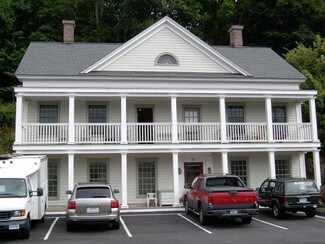Plus de détails pour 28 Main St, Redding, CT - Bureau/Local commercial à louer