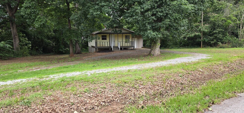 2601 Anderson Hwy, Hartwell, GA à vendre - Photo de l’immeuble – Image 1 sur 8