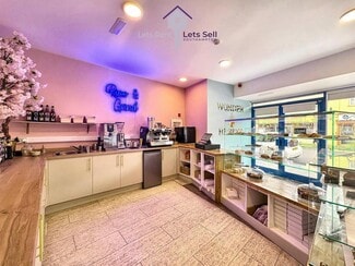 Plus de détails pour 9 Victoria Rd, Southampton - Local commercial à louer
