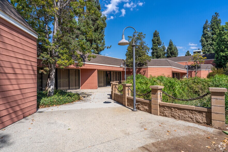 3220 Rosemead Blvd, El Monte, CA à vendre - Photo de l’immeuble – Image 2 sur 3