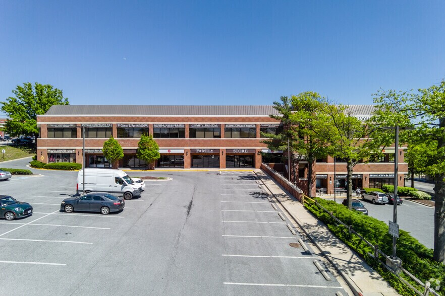 7505 New Hampshire Ave, Takoma Park, MD à louer - Photo de l’immeuble – Image 3 sur 6