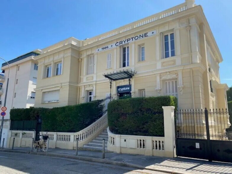 Bureau dans Nice à louer - Photo de l’immeuble – Image 2 sur 22