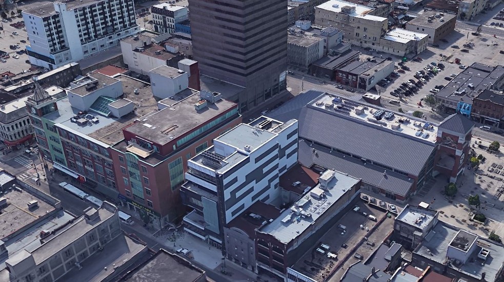 141 Dundas St, London, ON à louer - Photo de l’immeuble – Image 3 sur 3