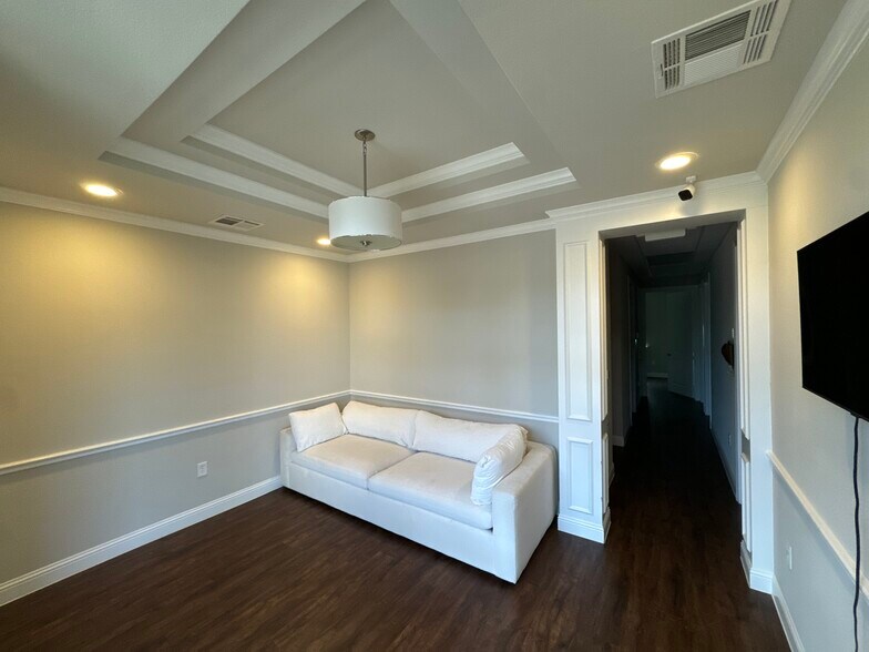 1402 S Custer Rd, McKinney, TX à louer - Hall d’entrée – Image 3 sur 11