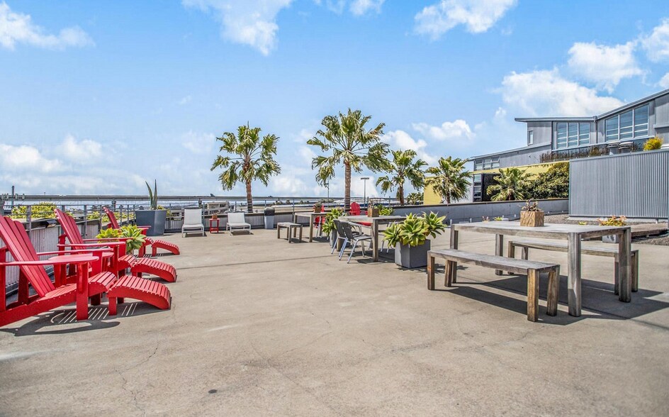 1500 Park Ave, Emeryville, CA à louer - Photo de l’immeuble – Image 1 sur 20