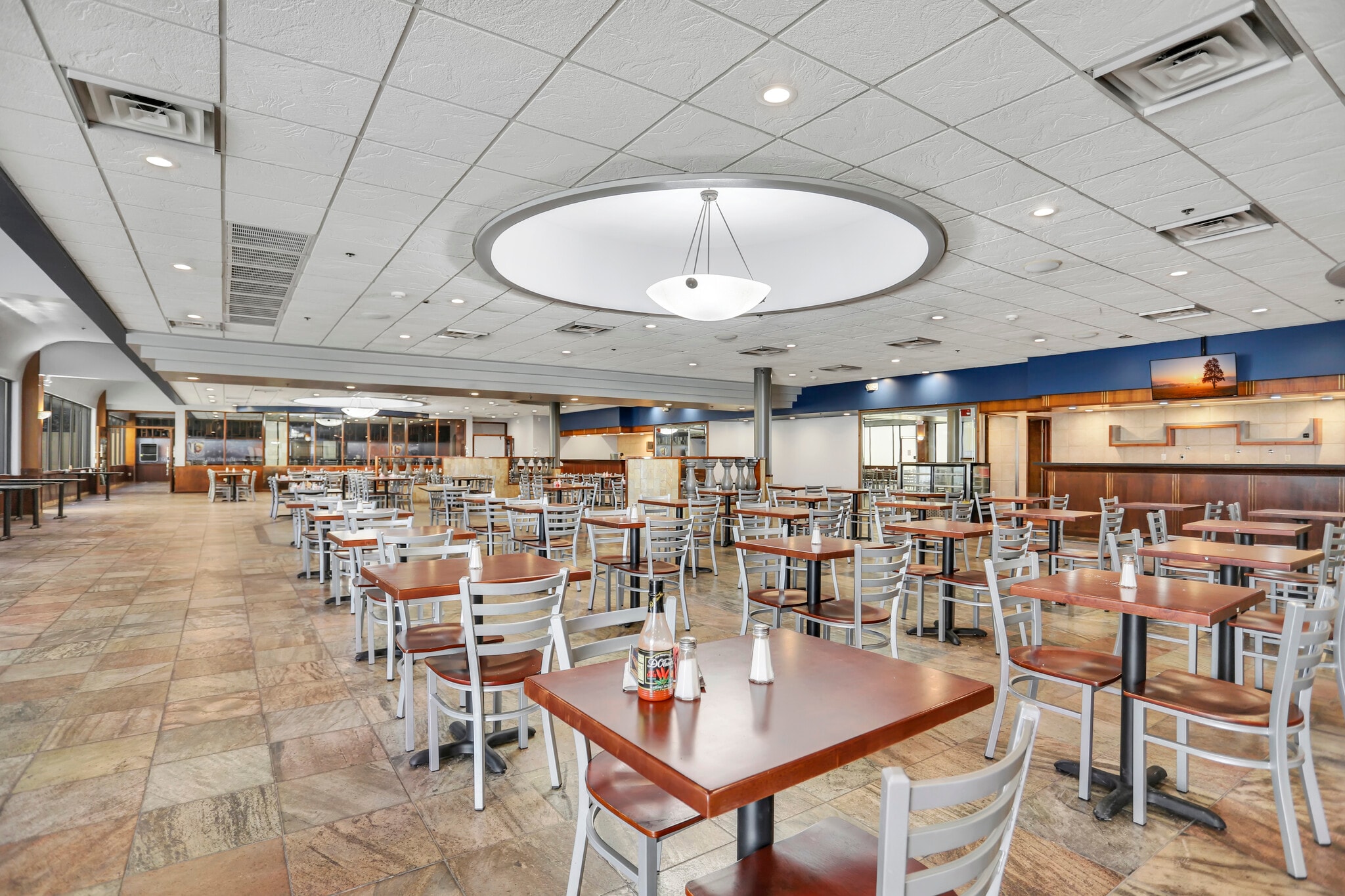 12740 I-10 Fwy E, Houston, TX à louer Photo intérieure– Image 1 sur 24