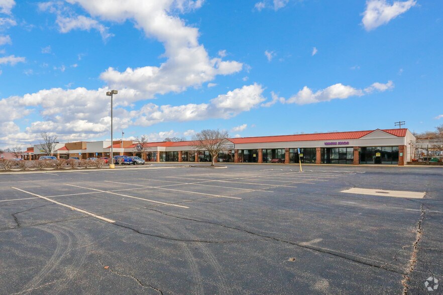1750 S Erie Blvd, Hamilton, OH à louer - Photo de l’immeuble – Image 3 sur 8