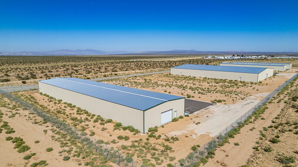 5650 Lindbergh Blvd, California City, CA à vendre - Photo de l’immeuble – Image 2 sur 20